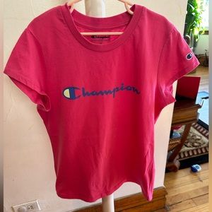 Girls pink champion t shirt 👚 XL